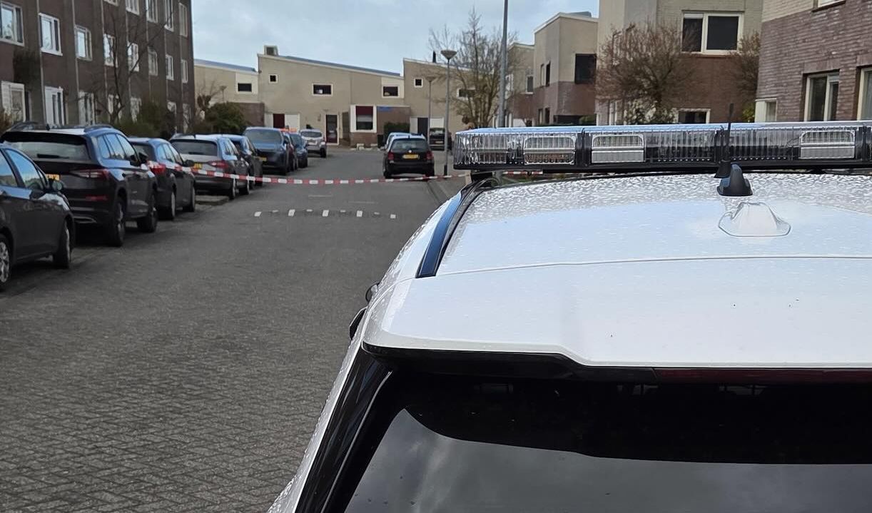 Politie zoekt naar drie verdachten na zware mishandeling in De Held (update)