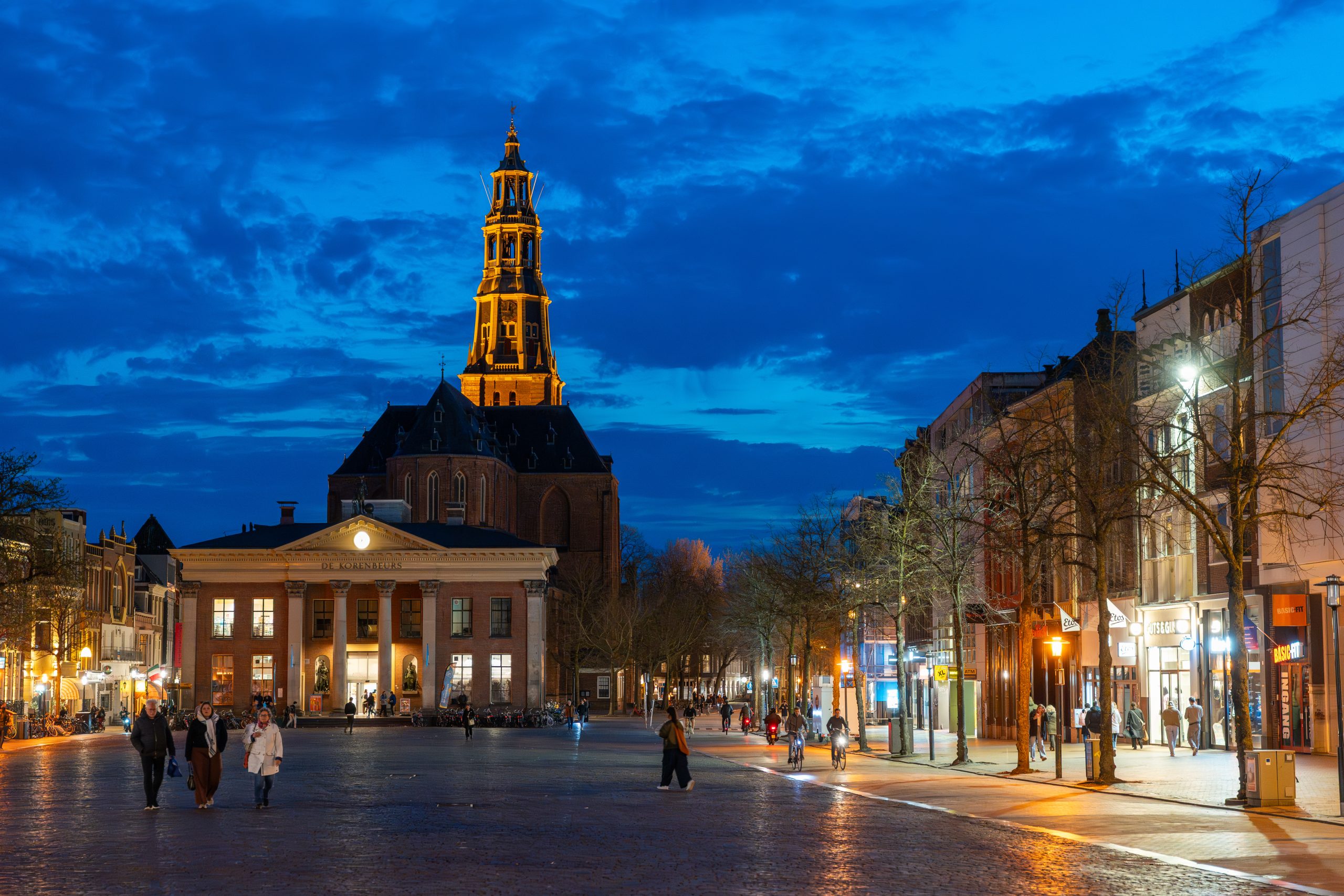 Klok van de Akerk wijst weer de juiste tijd aan