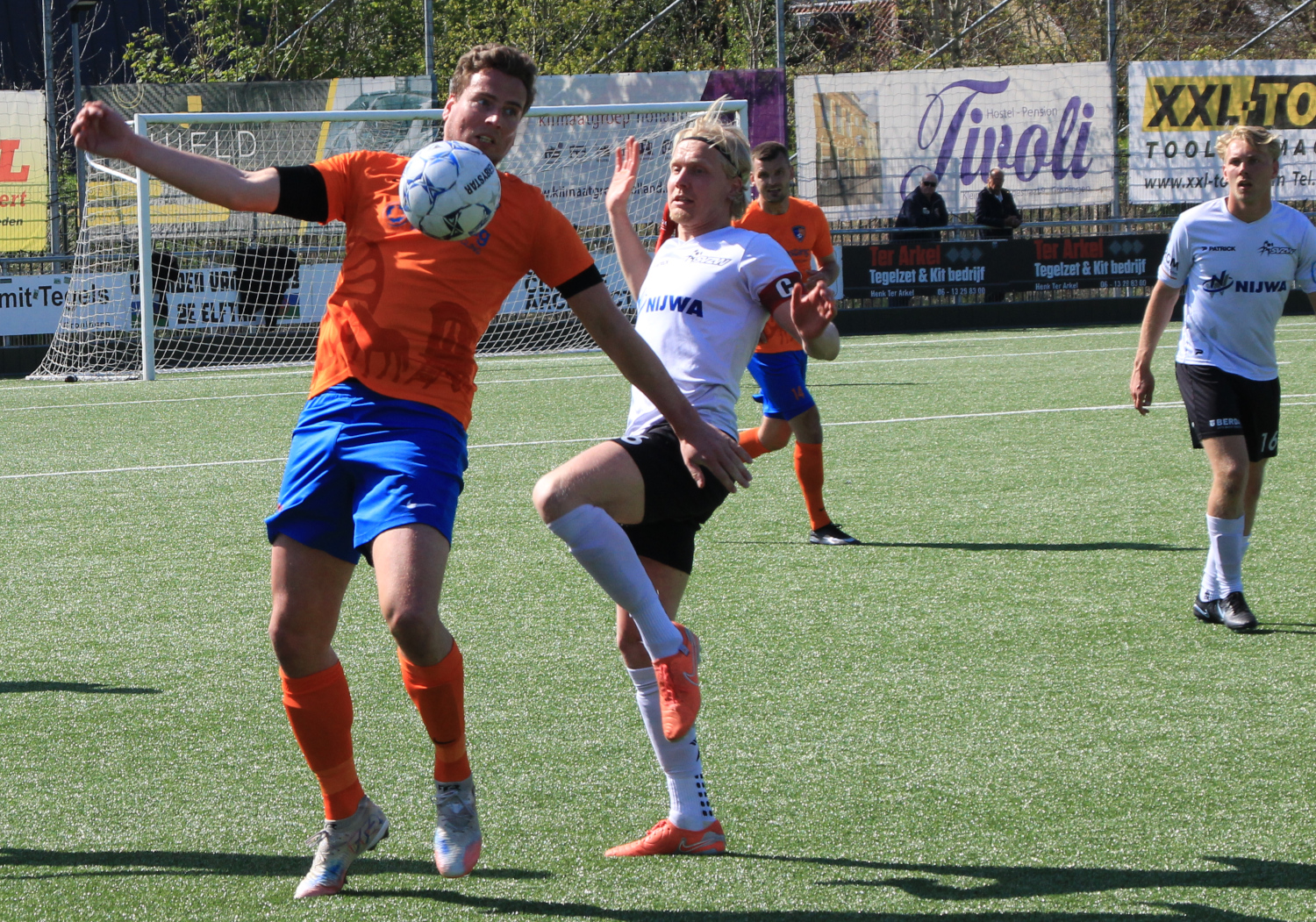 Vierde divisie: PKC’83 stelt degradatie nog even uit na klinkende zege op koploper SVZW