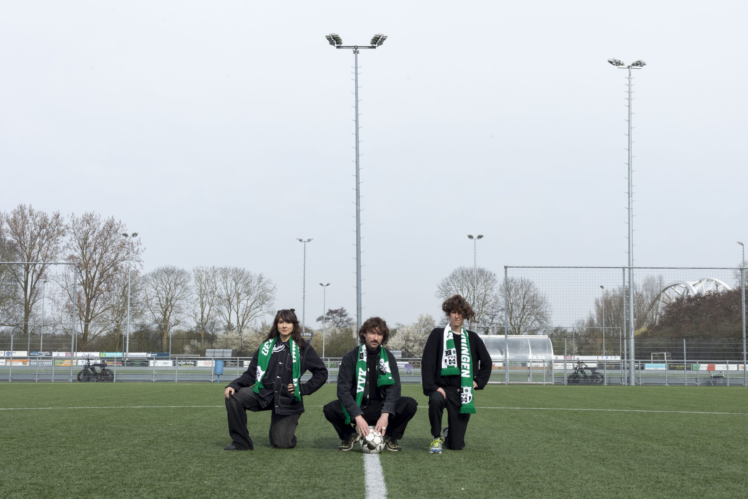 Hot, social, brutal – een tentoonstelling bij voetbalvereniging V.V.K.