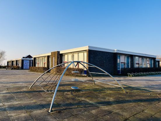 Sloop schoolgebouw Kievitstraat in Ten Boer paar maanden uitgesteld