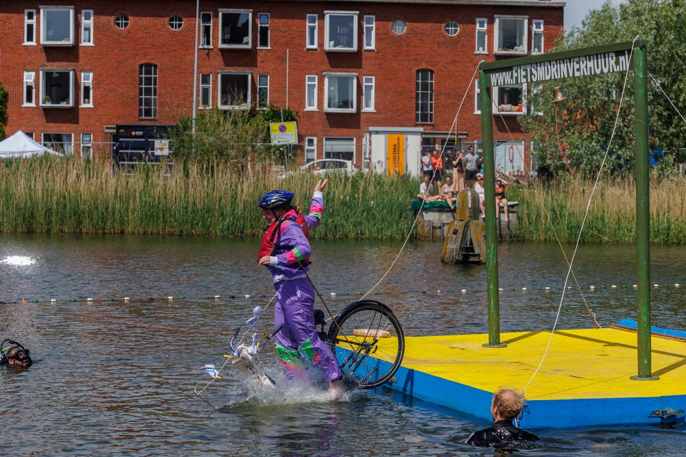 Tweede editie ‘Fiets ‘m d’r in’ groot succes op zonovergoten Stadsstrand (foto’s)