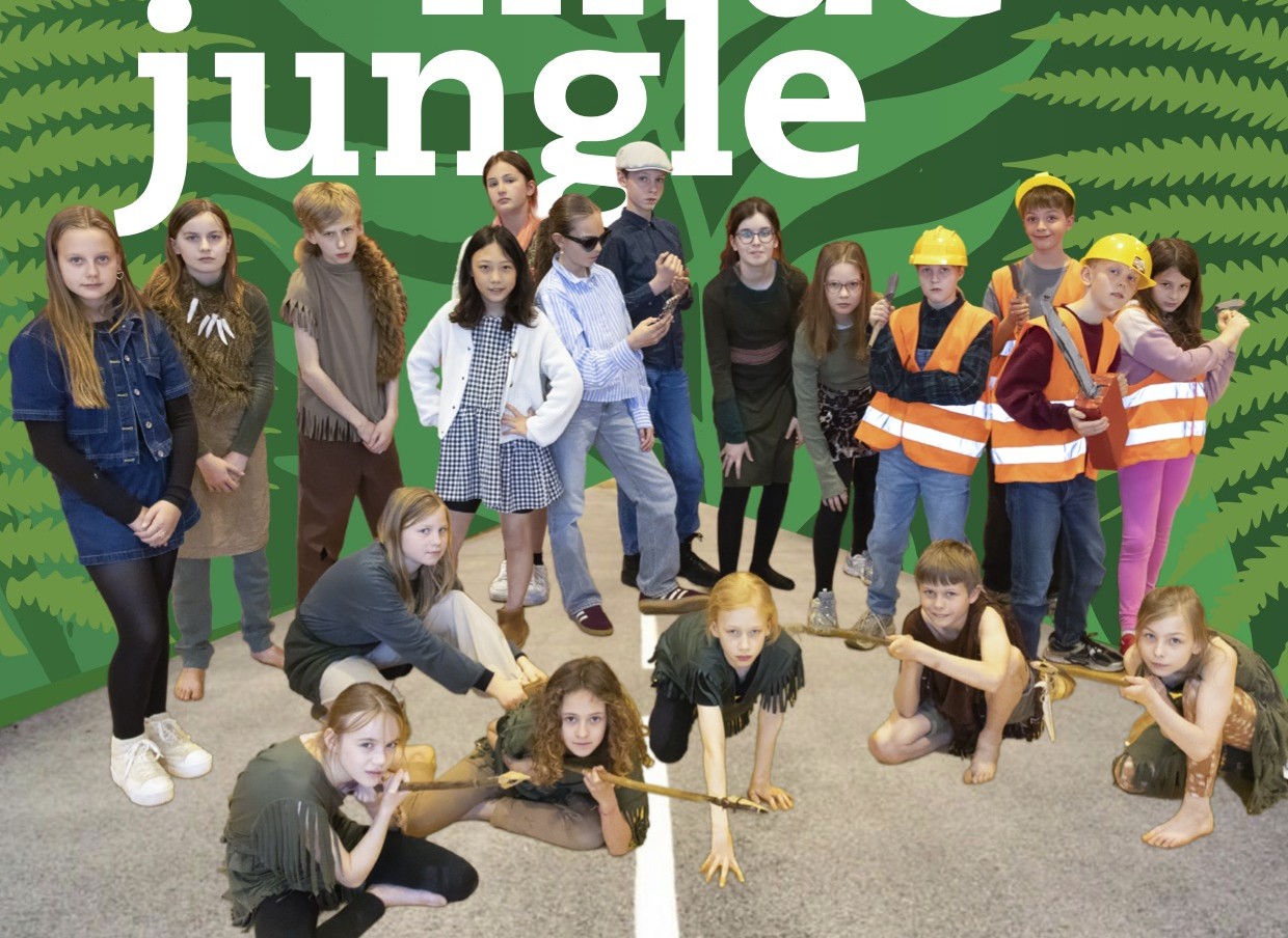 Kabaal Muziektheater brengt musical geïnspireerd op Ruinerwold-zaak én ‘Geklungel in de Jungle’