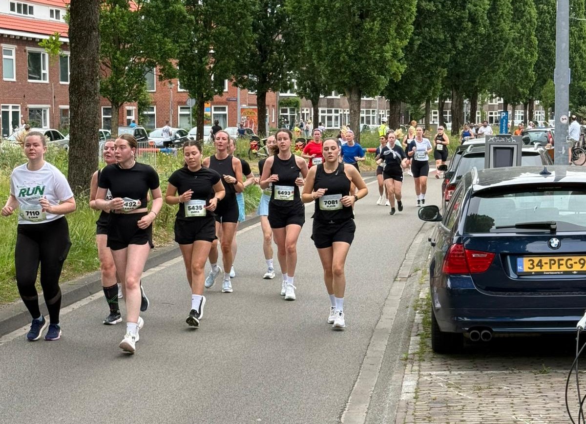 Silke van der Meijden en Wouter Ploeger winnen Marathon Groningen