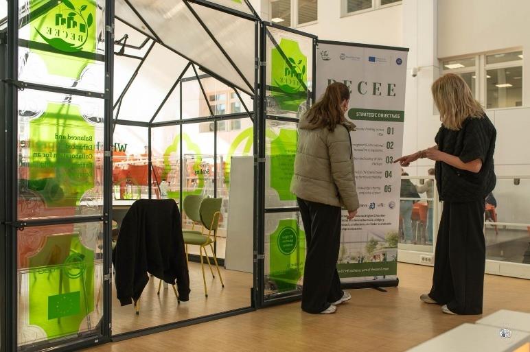 Kas als mobiele hulpplek voor Hanze-studenten met ondernemersplannen
