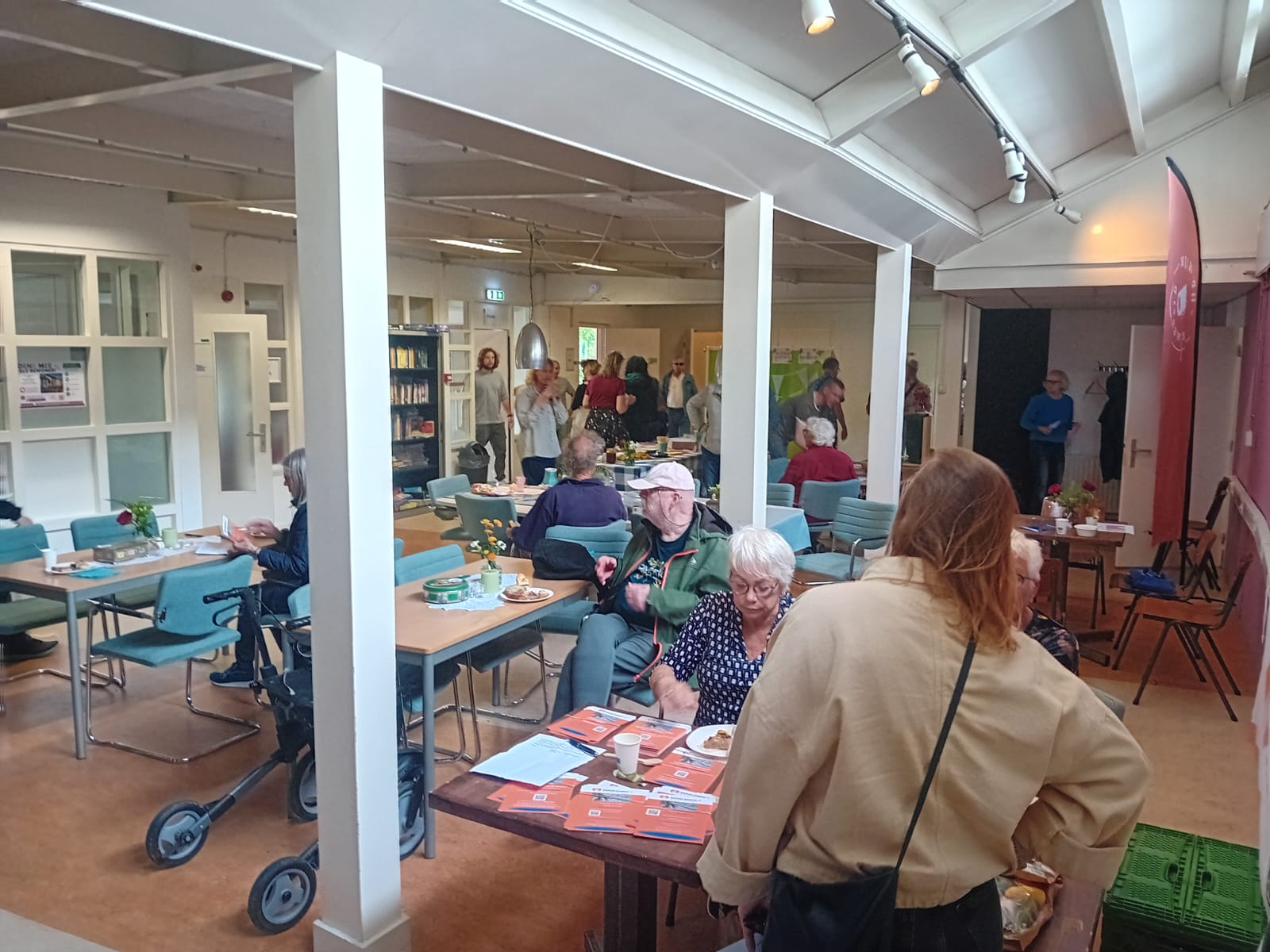 Open dag ‘De oude school’ Van Oldenbarneveltlaan druk bezocht: “Parel voor de wijk”