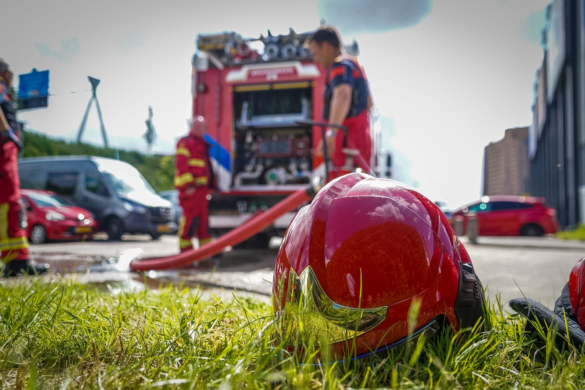 Oplettende buren voorkomen erger: brandweer rukt uit voor pannetje op het vuur aan Javalaan