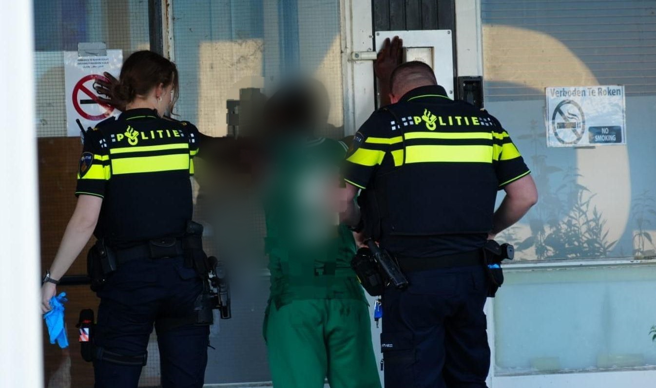 Lichtgewonde en aanhouding na geweldsincident bij asielzoekersopvang aan Europaweg