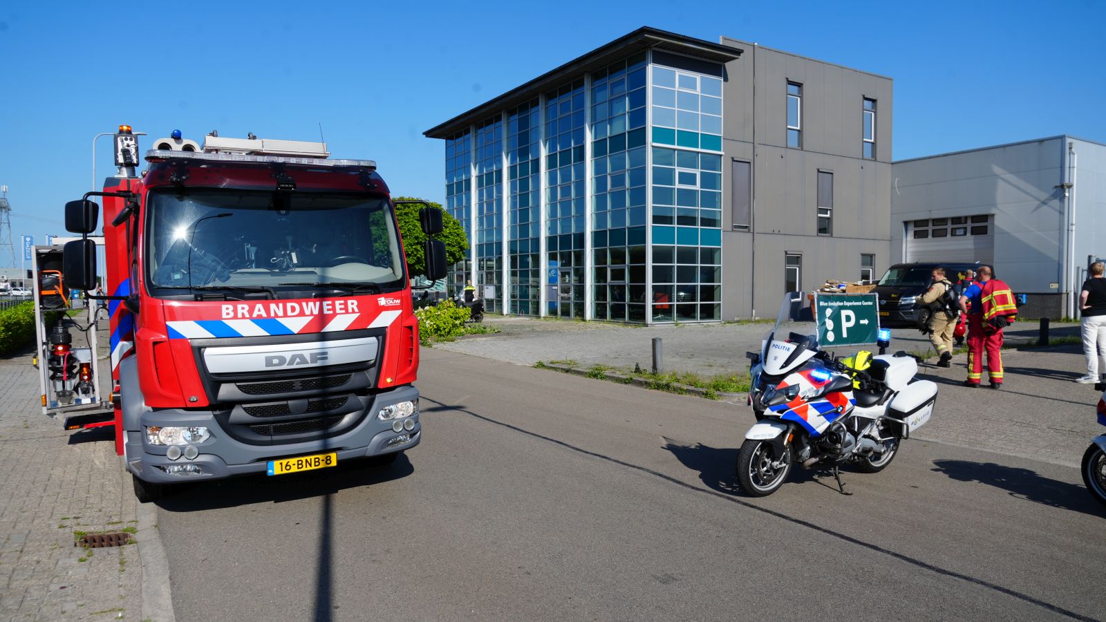 Dakbrand op bedrijventerrein Driebond blijkt loos alarm