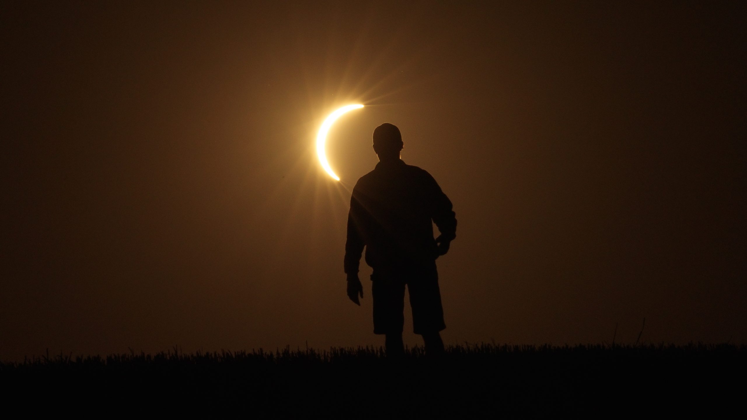 Schermloos in Spanje op jacht naar eclips: “Telefoons thuis voor een écht schermloze ervaring”