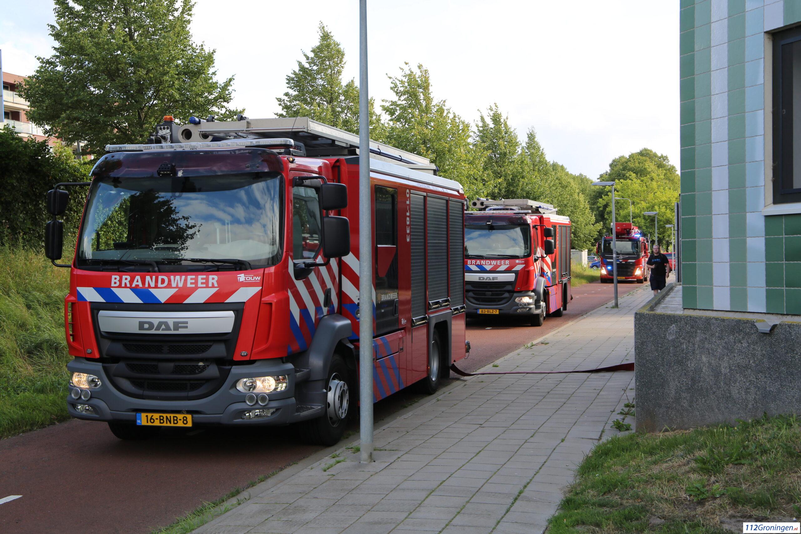 Brandweer rukt uit voor woningbrand in De Helix