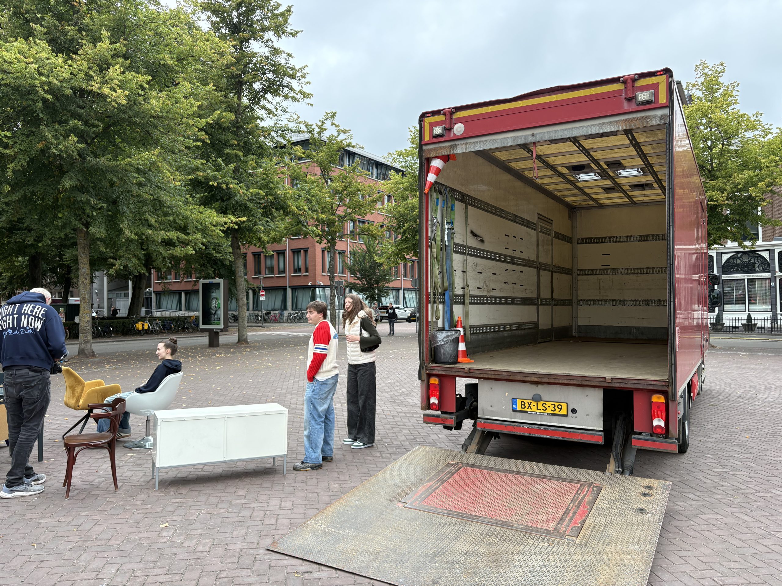Meubelfestival op de Ossenmarkt groot succes