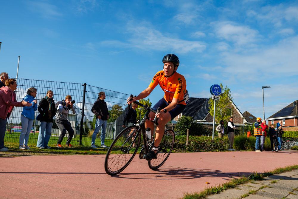 Jubileumeditie Triatlon Ten Boer trekt groot aantal jeugddeelnemers: “Mensen zeggen dat alles zo goe