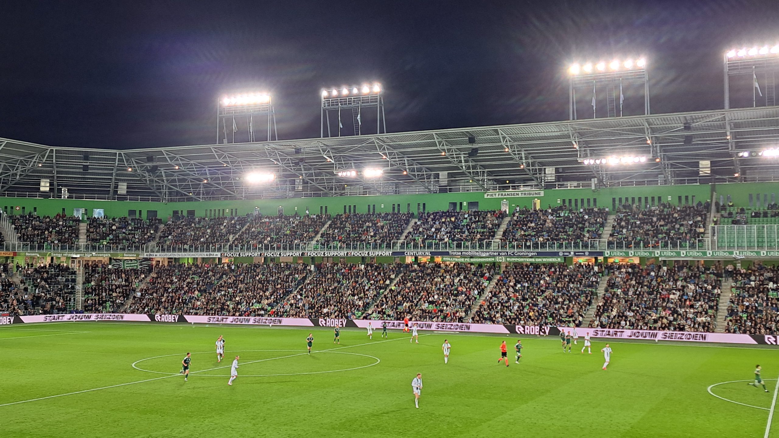 FC Groningen boekt thuis tegen PEC eerste overwinning sinds half augustus