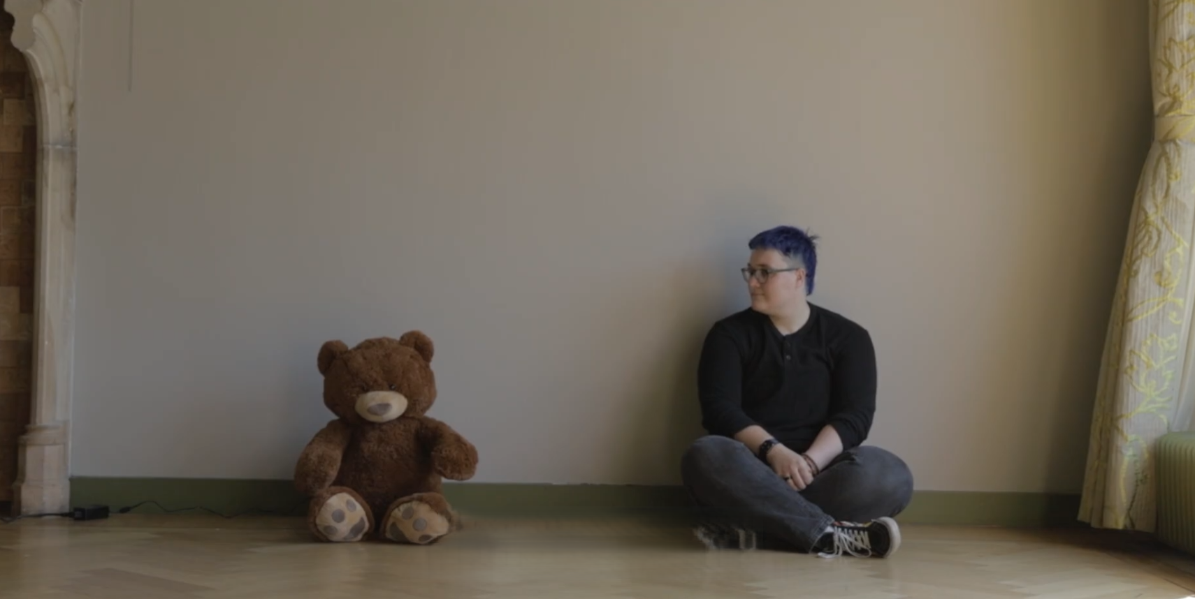 Project over emotionele verwaarlozing wint Hannie Schaftprijs: “Er is moed voor nodig om dit te late
