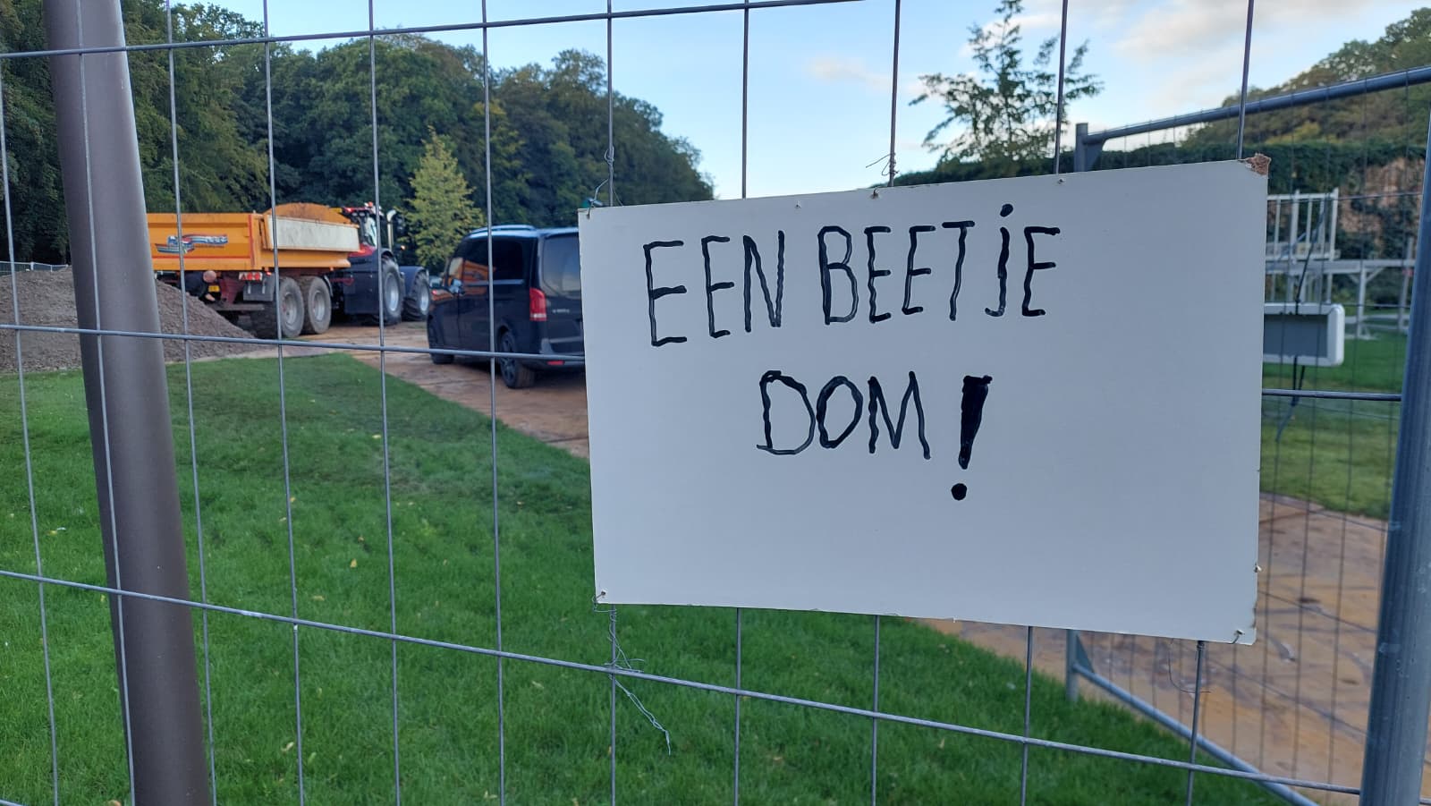 Herepoort begint met graafwerk richting lekkage onder Zuiderplantsoen