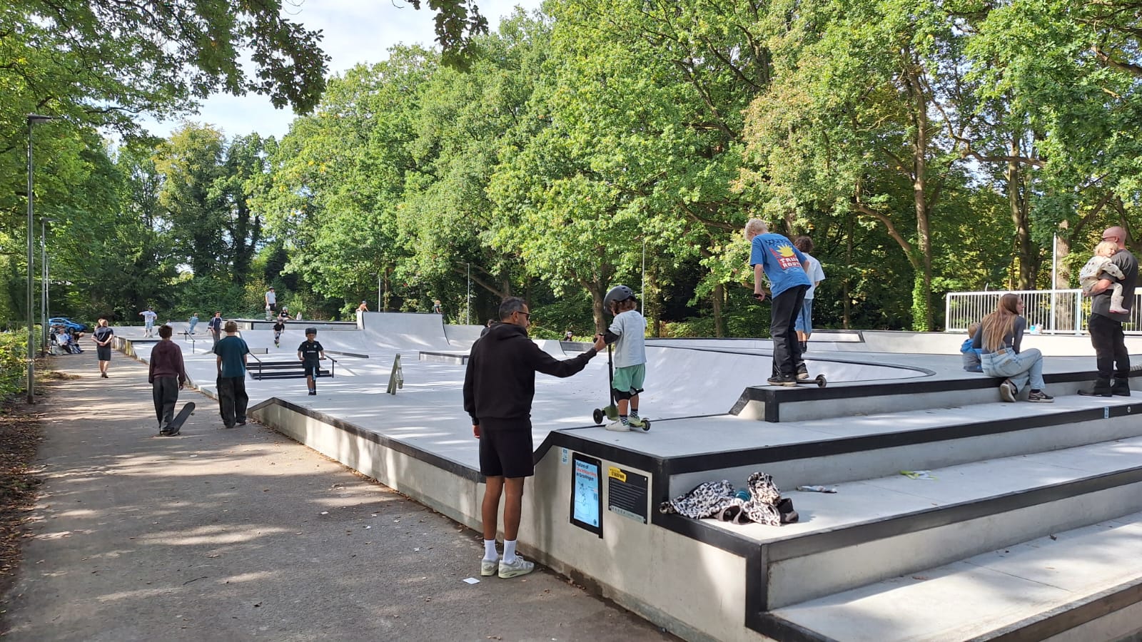 Skatepark De Paardenbak officieel geopend in Stadspark