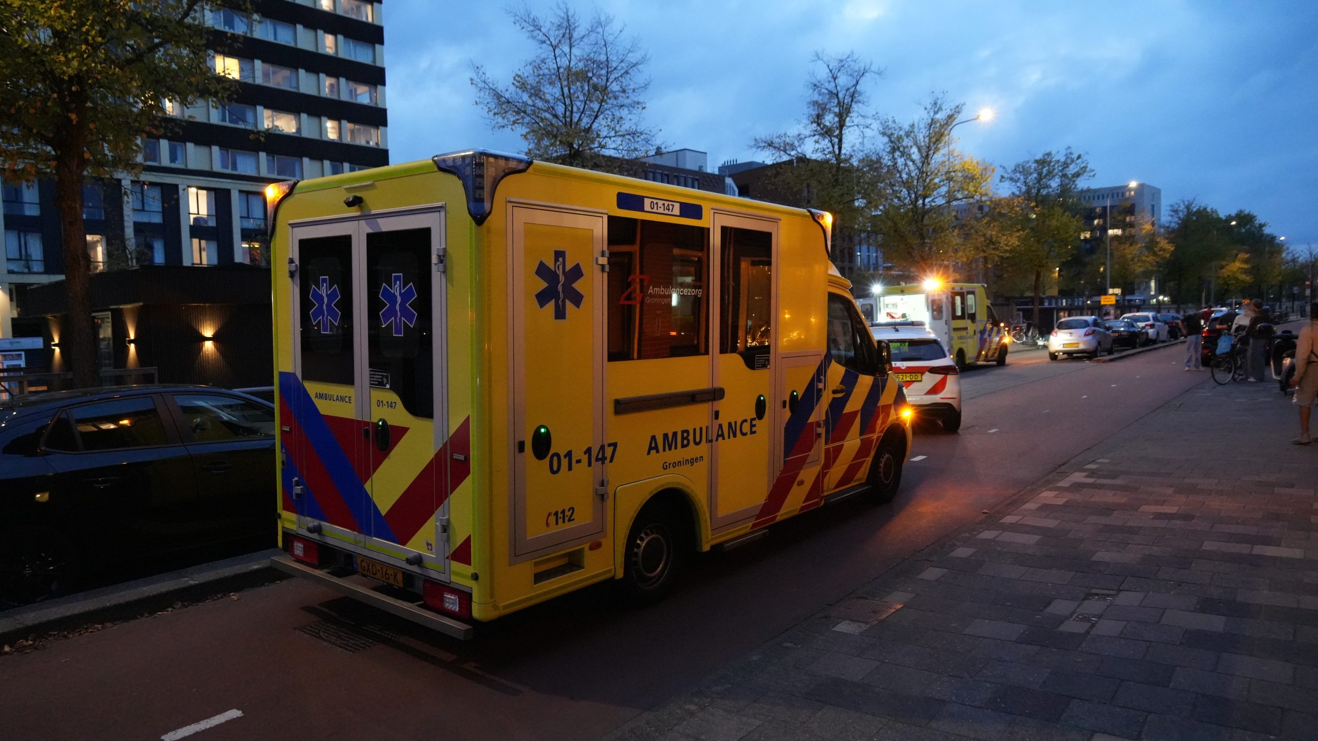 Motorrijder gewond bij verkeersongeluk op Eendrachtskade