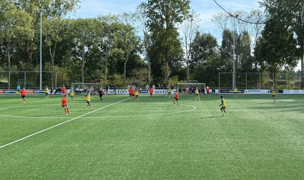 2O: Stadsderby levert geen winnaar op, Gorecht verliest, GRC Groningen hard over de knie