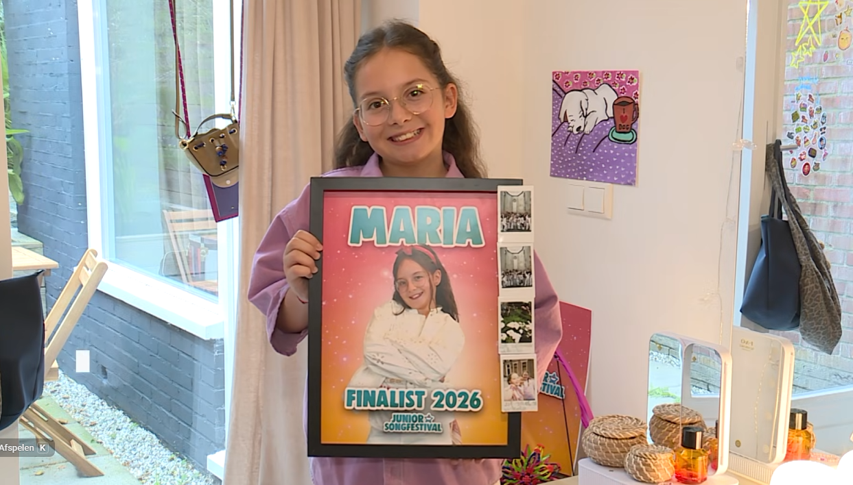 Maria (9) vertrokken naar Malta voor Junior Songfestival: “Ik probeer te winnen, maar als dat niet l