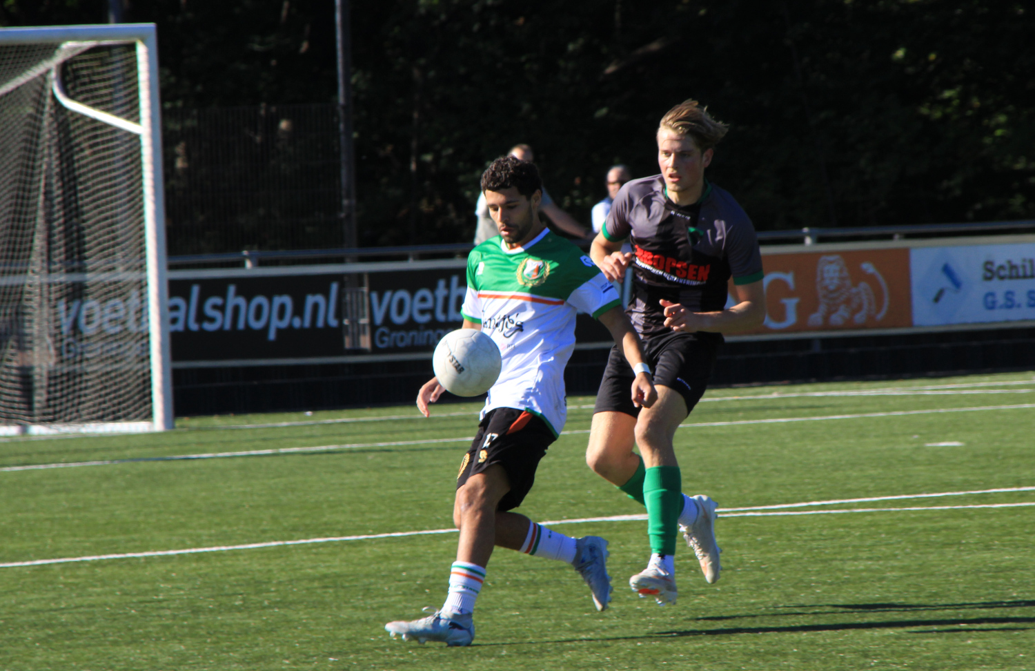 Amateurvoetbal: Strijdend SC Stadspark verslaat Winsum, eerste zege Forward