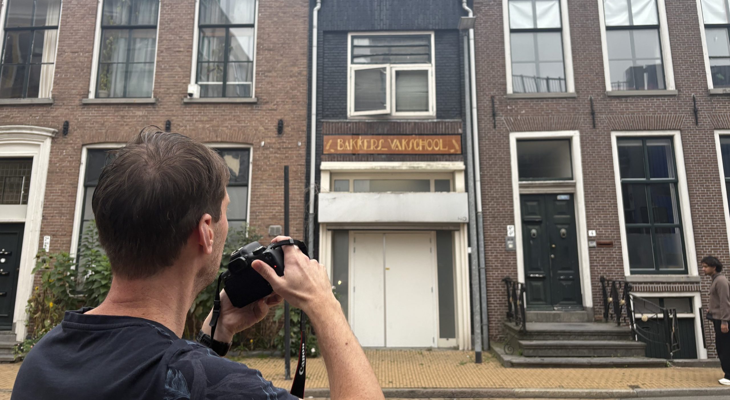 Gek op letters: Sander de Jong vult Instagrampagina met de leukste lettertypes van Groningen